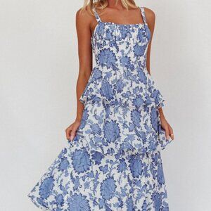 Selfie Leslie - Provence Bloom Tiered Maxi Dress Floral Blue